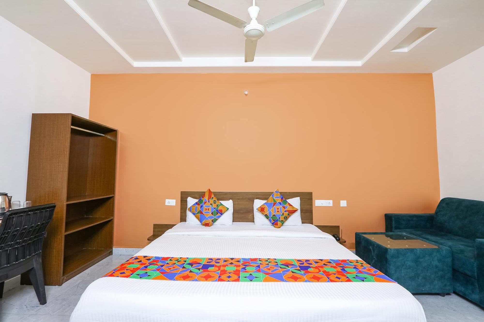 Fabhotel Golden Hitech - Nr Hitech City حيدر أباد المظهر الخارجي الصورة